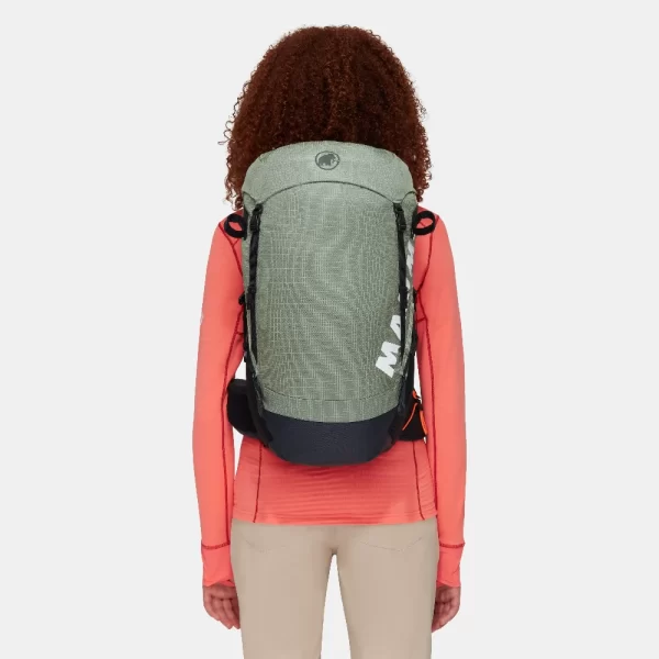 Mammut Women's Ducan 24L - Jade / Black - Image 3