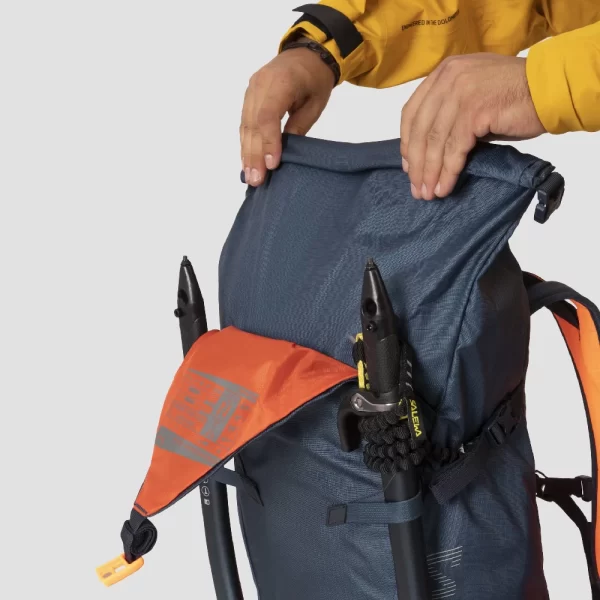 Salewa Ortles Wall 32L Backpack - Dark Denim - Image 4